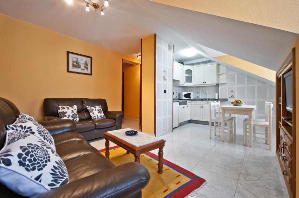 Apartamentos Casa Paulino 塔拉蒙迪 外观 照片